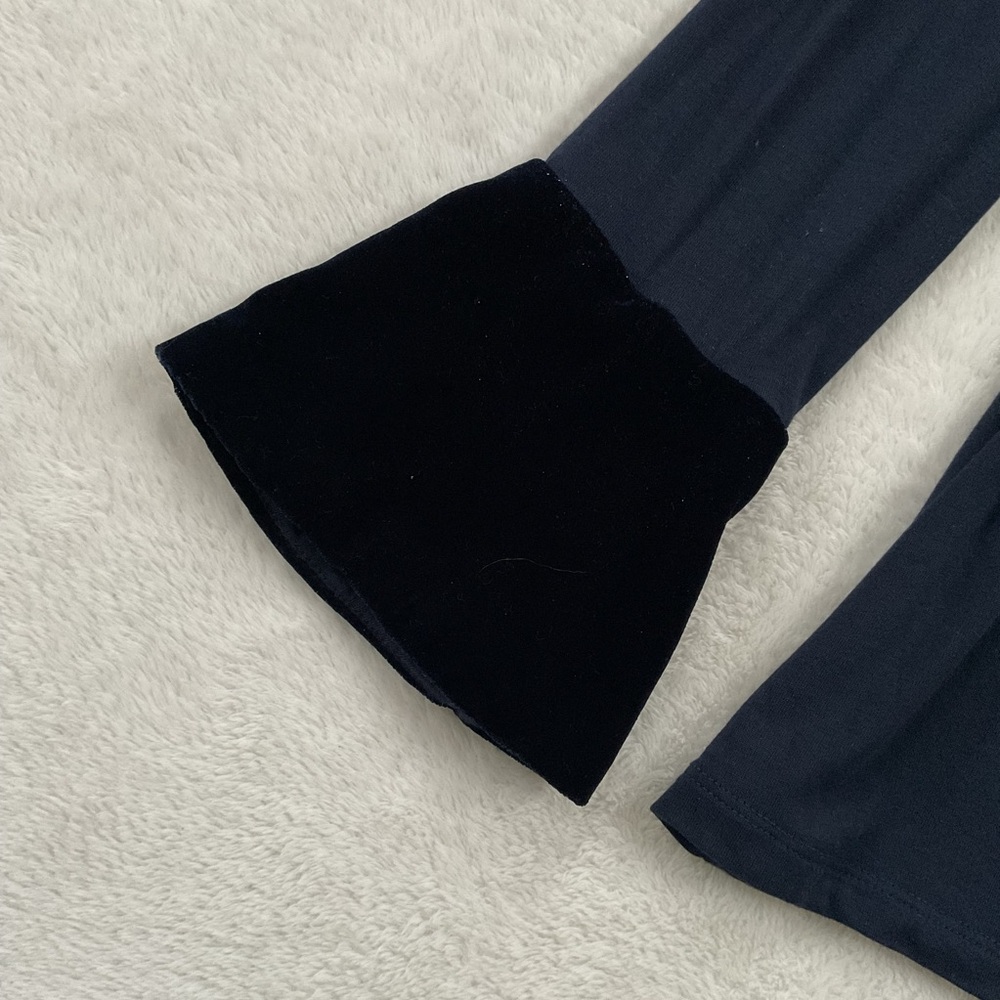 Boden Nadine Navy Blouse Velvet Trim Button Front Top US 4 - Picture 6 of 14